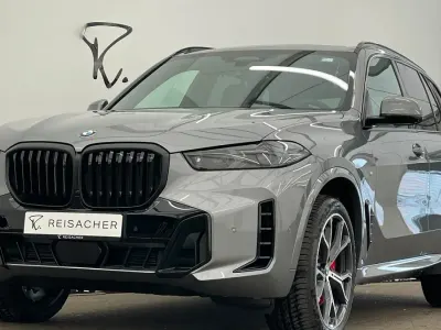 Neu BMW X5 Comfort Edition 298 PS (219 kW) 2026 Skyscraper grau metallic SUV