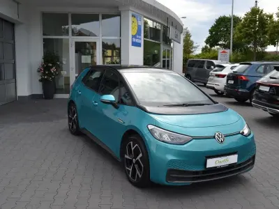 Gebraucht VW ID.3 Pro Performance 150 kW (204 PS) 2023 Blau Kleinwagen