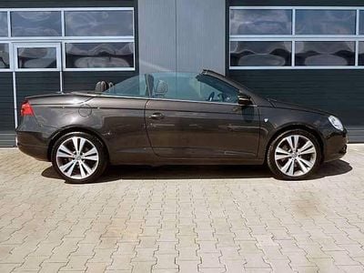 Używany VW Eos Individual 200 KM (147 kW) 2009 Czarny Kabriolet