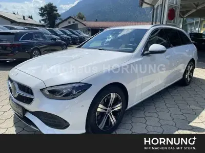 Gebraucht Mercedes 220 197 PS (144 kW) 2025 Weiss Limousine