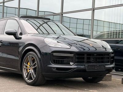 Gebraucht Porsche Cayenne Turbo S Chrono 680 PS (500 kW) 2021 Schwarz SUV