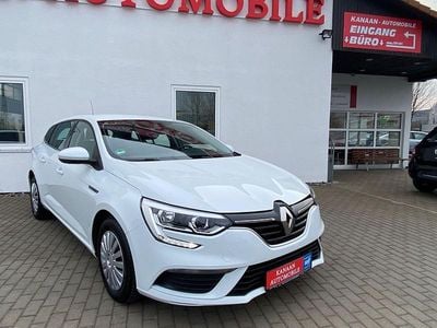 Gebraucht Renault Mégane GrandTour Life 116 PS (85 kW) 2019 Weiß Kombi