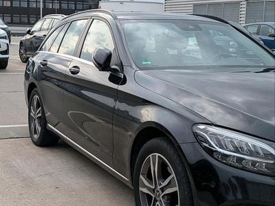 Gebraucht Mercedes C220 194 PS (142 kW) 2019 Schwarz Kombi