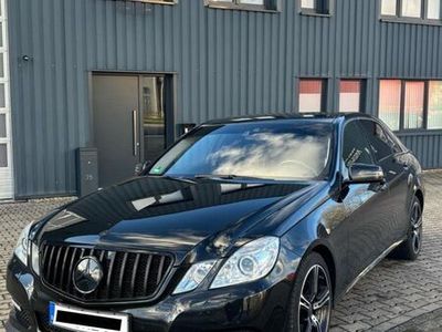 gebraucht Mercedes E250 Avantgarde Vollausstattung W212