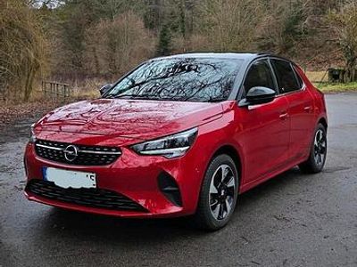 Rot Gebraucht 2022 Opel Corsa-e Elegance Kleinwagen | 14.800 € (Guter Preis)
