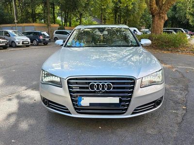 Audi A8L