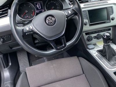 gebraucht VW Passat Variant 1.6 TDI (BlueMotion Technology) Comfortline