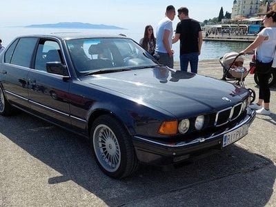 Usata BMW 750L 299 CV (219 kW) 1990 Viola Berlina