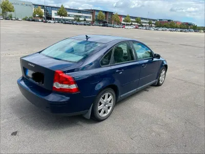 Gebraucht Volvo S40 140 PS (102 kW) 2004 Blau Limousine