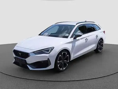 Second-hand Cupra Leon VZ 310 CP (228 kW) 2023 Alb