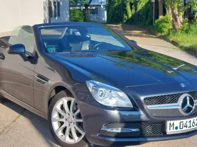 Gebraucht Mercedes SLK200 CarbonLOOK Edition 184 PS (135 kW) 2014 Grau Cabrio