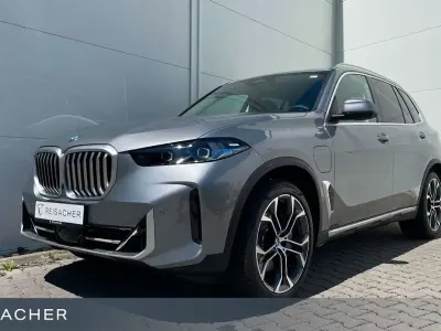 Neu BMW X5 Performance 489 PS (359 kW) 2026 Skyscraper grau metallic SUV