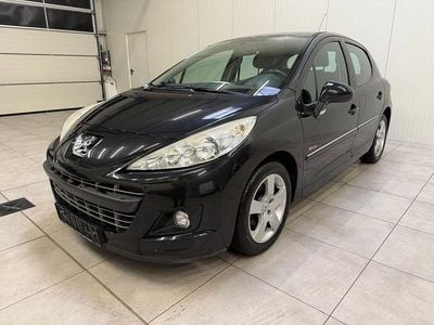Gebraucht Peugeot 207 Forever 92 PS (67 kW) 2012 Schwarz Limousine