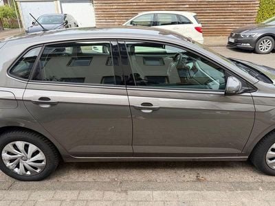 Usata VW Polo Comfortline 95 CV (69 kW) 2019 Grigio Utilitaria