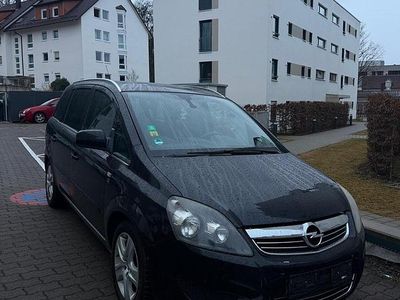 Gebraucht Opel Zafira 115 PS (84 kW) 2010 Schwarz Van / Kleinbus