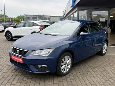 Gebraucht Seat Leon Style 131 PS (96 kW) 2019 Blau Limousine