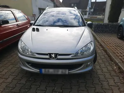 Gebraucht Peugeot 206 88 PS (64 kW) 2005 Silber Kombi