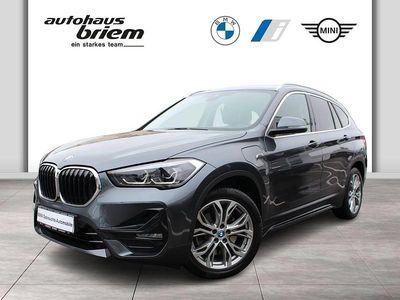 Gebraucht BMW X1 Sport Line 220 PS (161 kW) 2022 Grau SUV