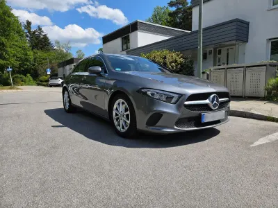Gebraucht Mercedes A250 224 PS (164 kW) 2018 Grau Limousine
