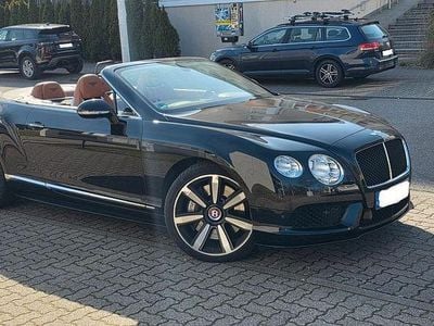 Gebraucht Bentley Continental GT Convertible 528 PS (388 kW) 2015 Schwarz Cabrio