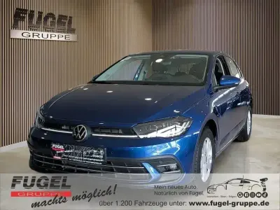 Gebraucht VW Polo Style 95 PS (69 kW) 2022 Reef blue metallic Kleinwagen