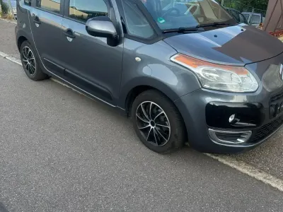 Gebraucht Citroën C3 Picasso 95 PS (69 kW) 2009 Grau Van / Kleinbus