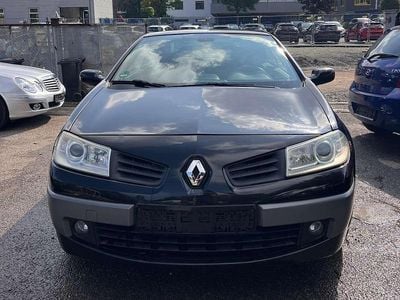 Grau Gebraucht 2007 Renault Mégane Cabriolet Dynamique Cabrio | 1.700 € (Fairer Preis)