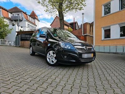 Usata Opel Zafira 140 CV (102 kW) 2015 Nero Monovolume