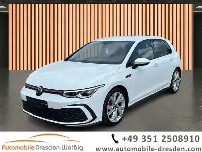 Gebraucht VW Golf VIII GTI 245 PS (180 kW) 2024 Weiß Limousine