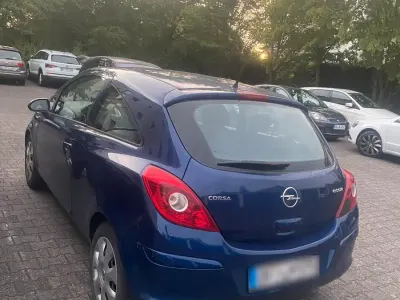 Gebraucht Opel Corsa 60 PS (44 kW) 2008 Blau Kleinwagen