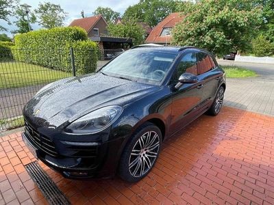 Porsche Macan S