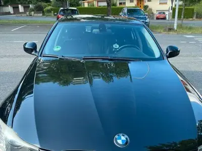 Gebraucht BMW 318 143 PS (105 kW) 2009 Schwarz Kombi
