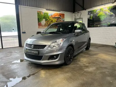 Gebraucht Suzuki Swift 94 PS (69 kW) 2011 Grau Kleinwagen