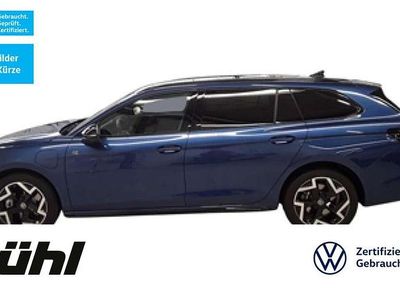 Gebraucht VW Passat R-line 177 PS (130 kW) 2025 Reef blue metallic Kombi