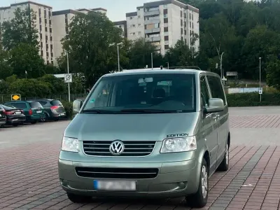 Gebraucht VW Multivan 131 PS (96 kW) 2003 Grün Van / Kleinbus