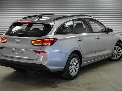 Nouă Hyundai i30 99 CP (72 kW) 2026 Argintiu Break