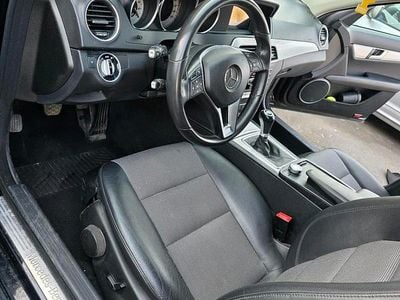 Gebraucht Mercedes C250 250 PS (183 kW) 2025 Kombi