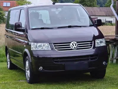 Gebraucht VW Multivan Highline 174 PS (127 kW) 2008 Braun Van / Kleinbus