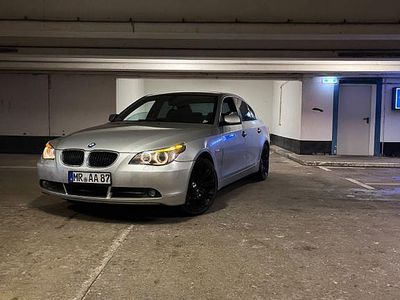 Gebraucht BMW 520 M Sport 177 PS (130 kW) 2004 Silber Limousine