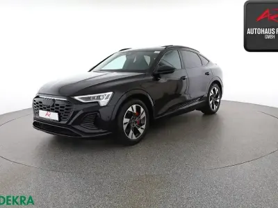 Gebraucht Audi Q8 e-tron S-Line 300 kW (408 PS) 2023 Schwarz (metallic) SUV