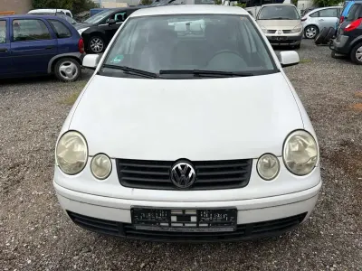 Gebraucht VW Polo Comfortline 86 PS (63 kW) 2003 Weiß Kleinwagen