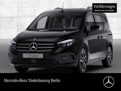 Gebraucht Mercedes T180 Progressive 131 PS (96 kW) 2025 Schwarz Van / Kleinbus