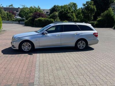 Mercedes E300
