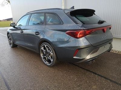 Ny Cupra Leon VZ 400 HK (294 kW) 2025 Grå Stationcar