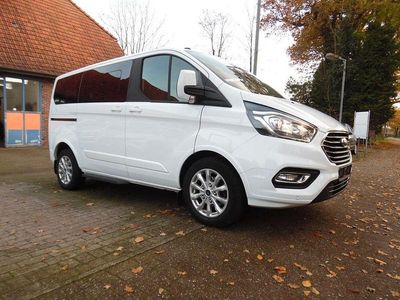 Gebraucht Ford Transit Titanium 185 PS (136 kW) 2021 Frozen white Kombi