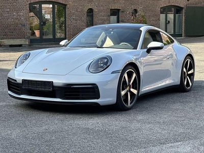 Porsche 911 Carrera 4S