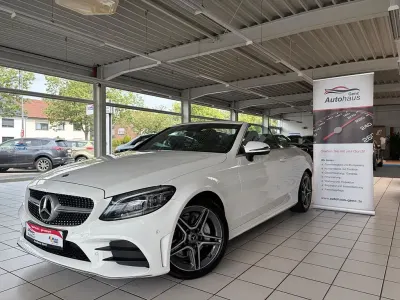 Gebraucht Mercedes C180 AMG line 156 PS (114 kW) 2020 Weiß Cabrio