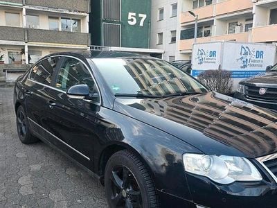Gebraucht VW Passat 140 PS (102 kW) 2007 Schwarz Limousine