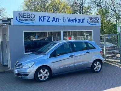 Gebraucht Mercedes B180 109 PS (80 kW) 2006 Blau Van / Kleinbus