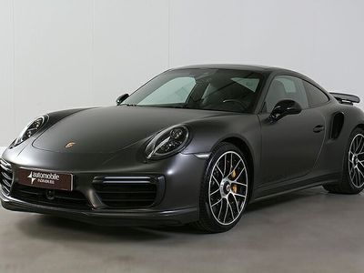 Porsche 911 Turbo S